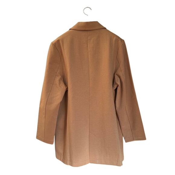 Garnet Hill Stretch Knit Relaxed Blazer in Praline Camel 18 Neutral Minimalist - Picture 4 of 8